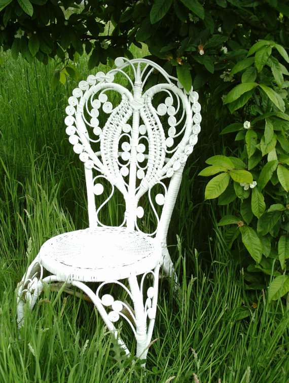 etsy-60s-white-wicker-rattan-chair