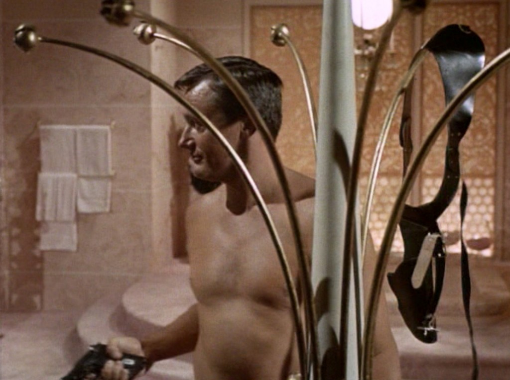 man-from-uncle-spy-with-my-face-6-gold-hatstand-bathroom