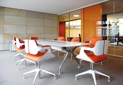 More Interstuhl chairs in orange and white