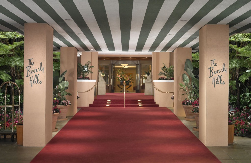 Beverly Hills Hotel interior wallpaper The Aviator