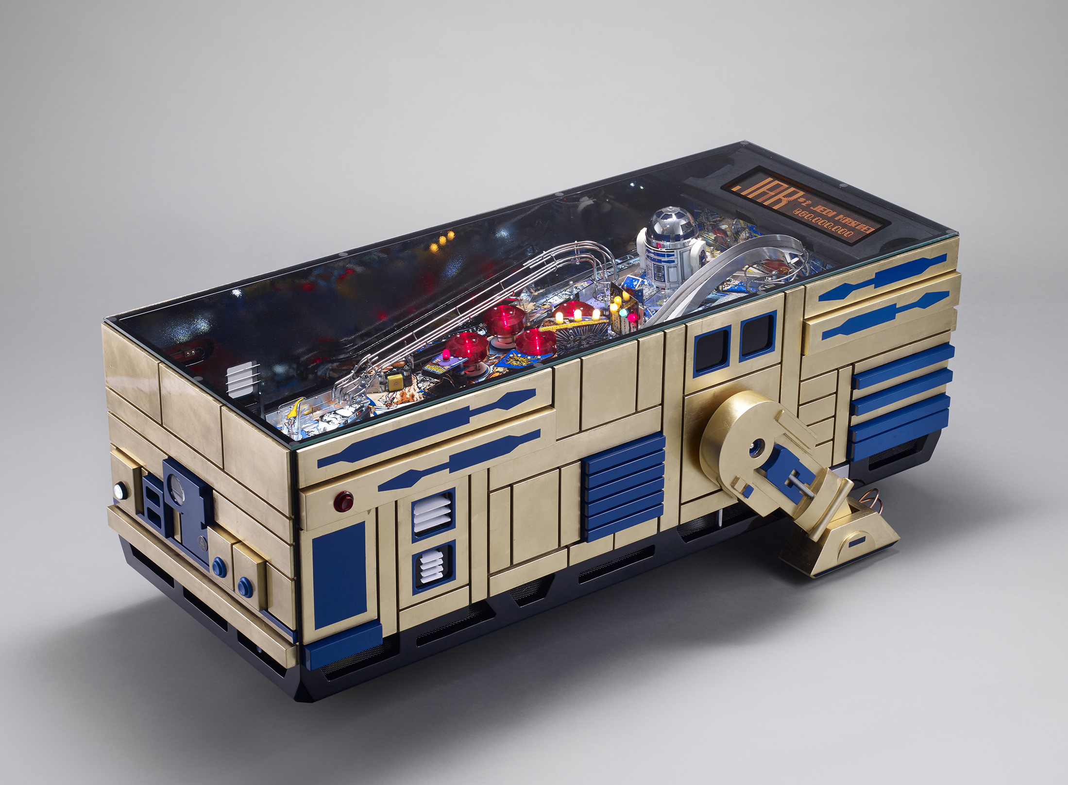 pinball-tables-altar-furniture-r2po-pinball-coffee-table-02-cropped