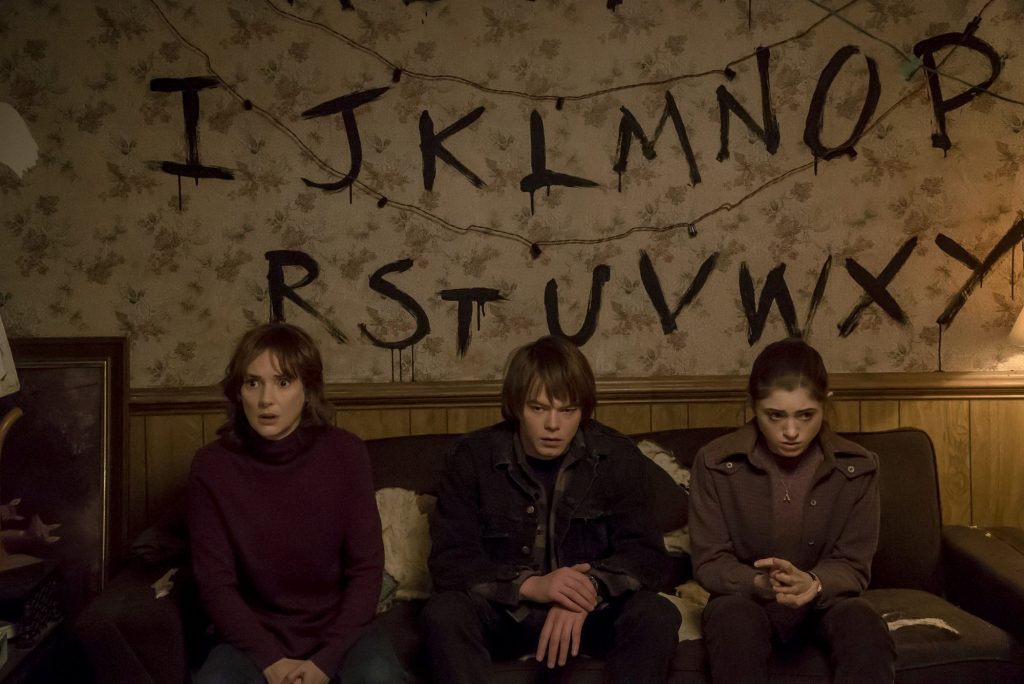 stranger-things-byers-brown-sofa-letters-on-wall