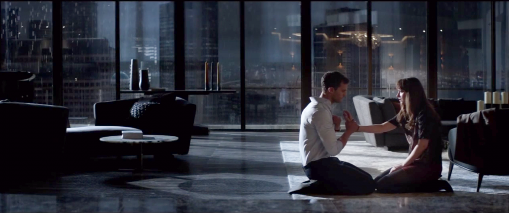 fifty-shades-darker-furniture-christian-grey-apartment-living-area-2