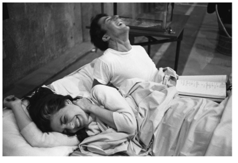 Dustin Hoffman and Anne Bancroft rehearse in bed for The Graduate. Photo by Bob Willoughy c/o Studio Canal